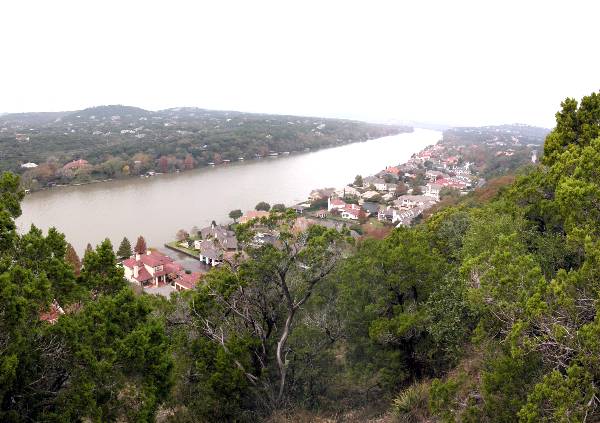 Covert Park at Mt. Bonnell (11/29/2004)