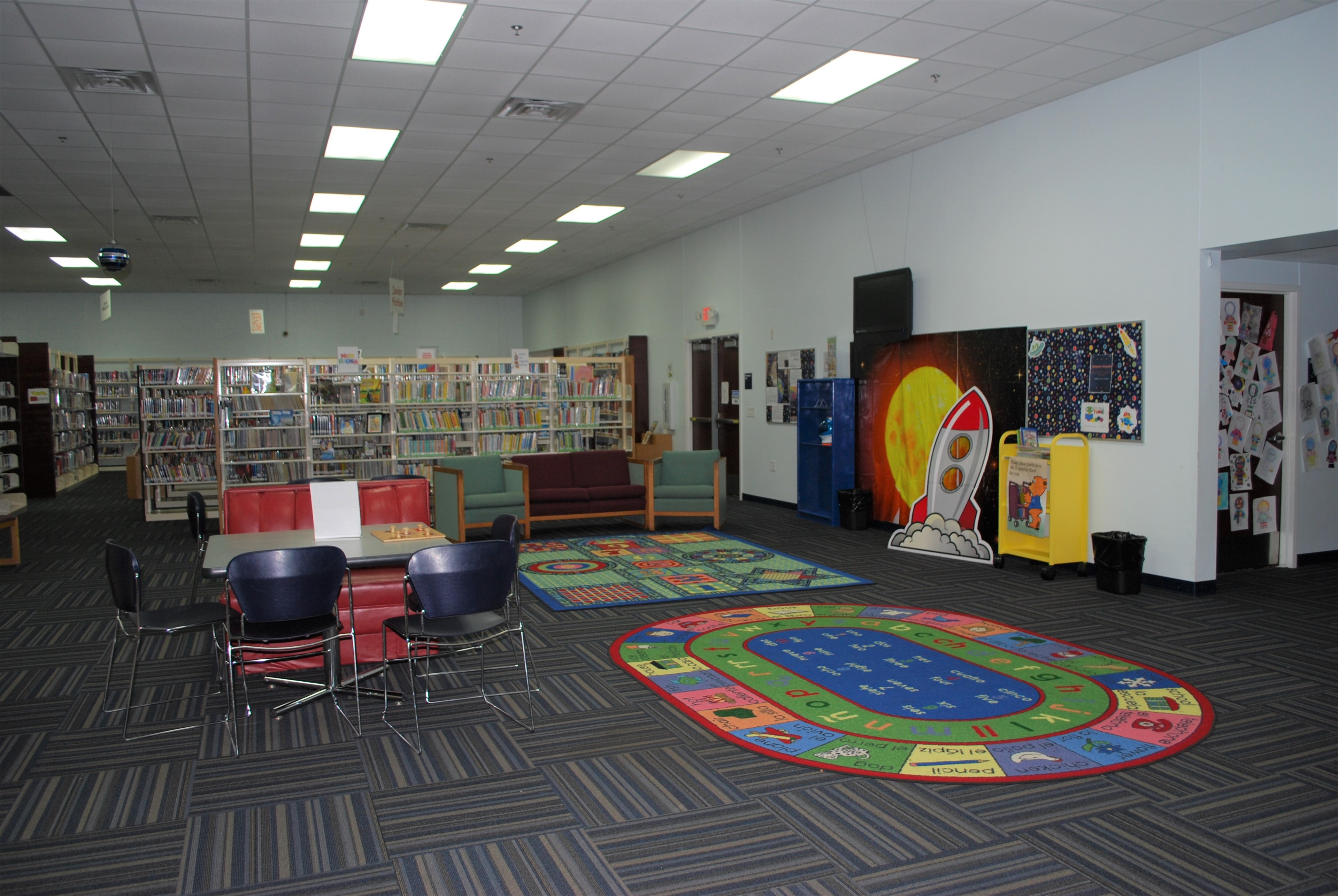 Locations Hub - Palestine Public Library