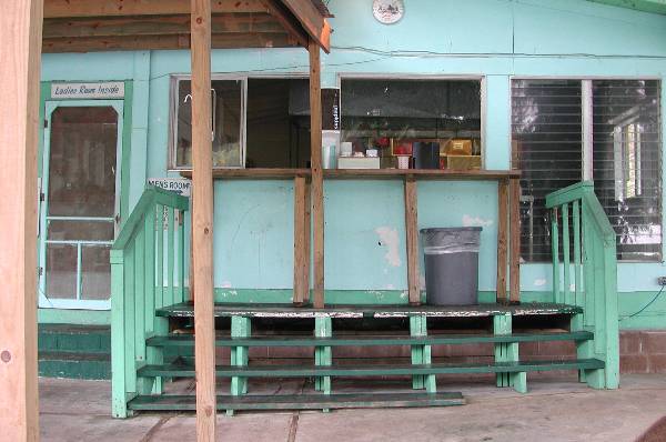 Ski Shores Cafe (12/4/2003)