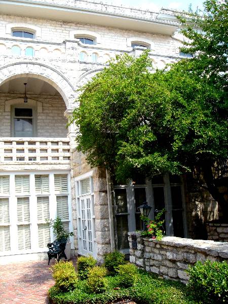 Austin Woman's Club - Chateau Bellevue (2/15/2006)