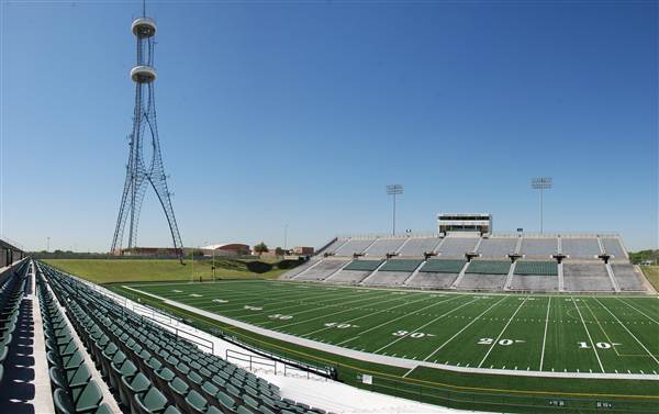Mesquite Memorial Stadium (4/12/2013)