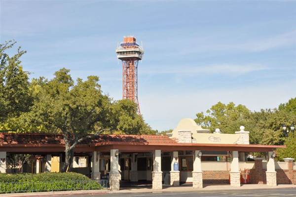 Six Flags Over Texas: Arlington (11/11/2013)