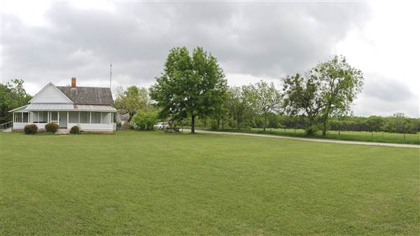 Cedar Hill State Park - Penn Farm (4/13/2015)