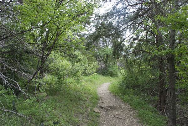 Cedar Hill State Park - Talala Trail (4/15/2015)