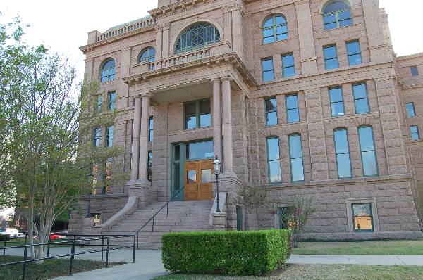 Tarrant County Courthouse (3/25/2007)