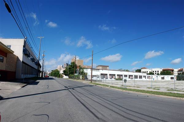 Avenue B (8/2/2016)