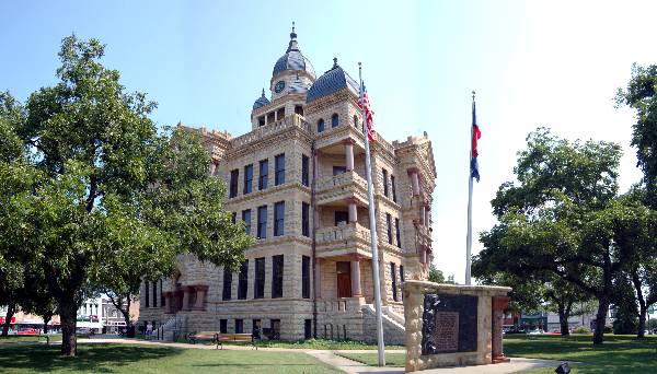 Denton County Courthouse & Museum (8/31/2007)