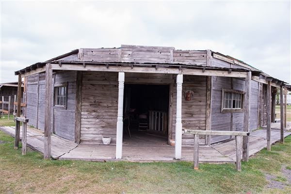 J. Lorraine Ghost Town (12/19/2017)