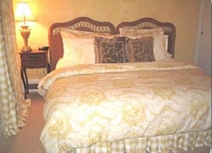 Belle Oaks Inn Bed & Breakfast (6/6/2018)