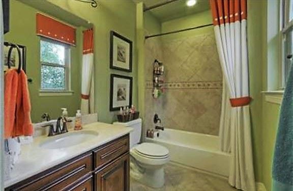 Jolson House (8/20/2017 - Credits: Realtor photos)