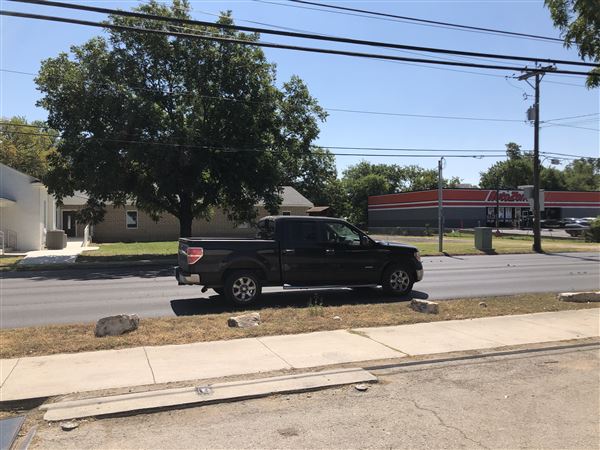 QuickAlign Automotive (7/15/2019 - Credits: Cheryl A Jones)