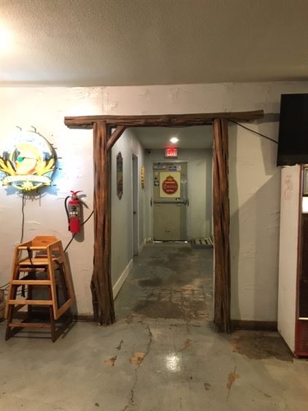Gil's Broiler and Manske Roll Bakery (8/17/2019 - Credits: Anita Collins)
