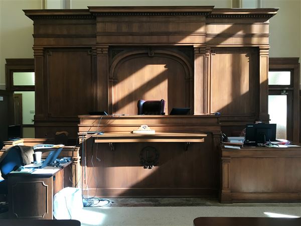 Lamar County Courthouse (12/10/2019 - Credits: Lisa Mikitarian)