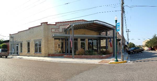 DeWitt County Courthouse - Annex (10/3/2008)