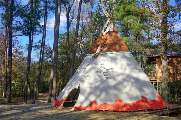 Rob Fleming Park - Tipi Tents (12/23/2020 - Credits: Sonia Guerrero)