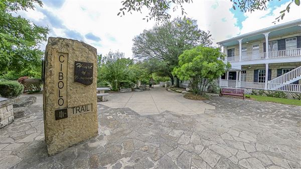 Cibolo Trail (6/30/2021 - Credits: City of Boerne / E. Castle Photography)