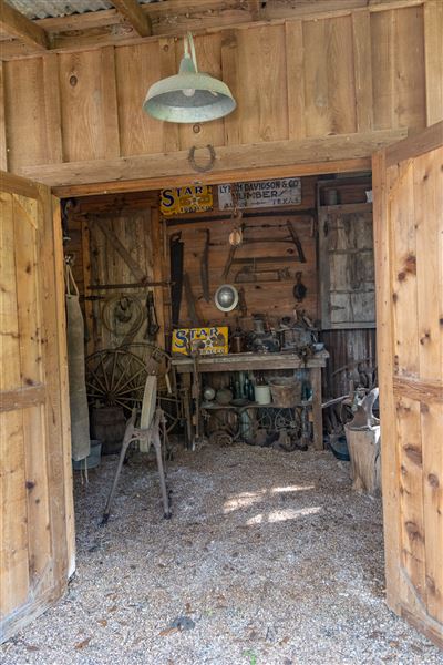 Wood Cabin at Chocolate Bayou Preserve (10/25/2021 - Credits: Visit Alvin)