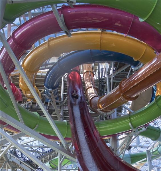 Epic Waters Indoor Waterpark (4/8/2022 - Credits: submitted by: Kelly Eddlemon)