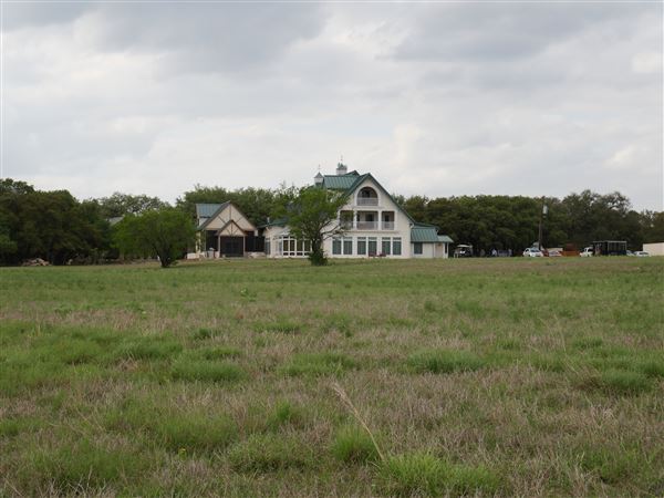 White River Ranch & Studios (4/24/2022 - Credits: Lindsey Ashley)