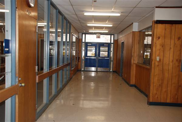 Former Lampasas Junior High (12/15/2009)