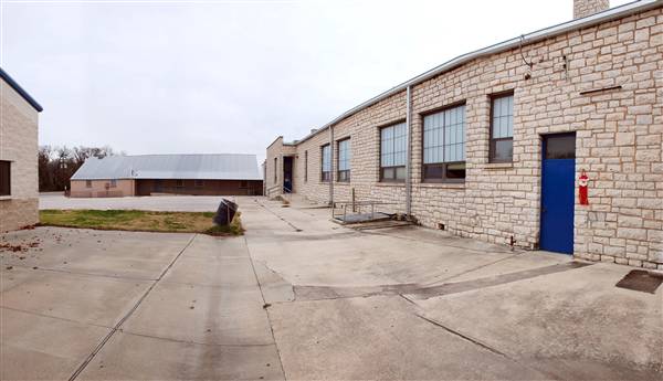 Former Lampasas Junior High (12/15/2009)