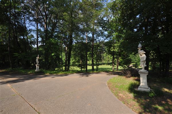 Chateau South (6/15/2022)