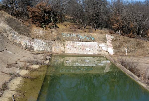 Lake Eastland - Old South Spillway (2/1/2010)