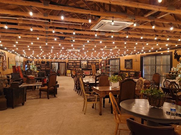 Woodys Banquet Barn (5/25/2023)