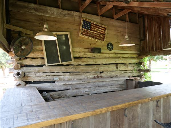 Spiderwood Studios 969 - Courtyard, Bar, & Gazebo (6/30/2023 - Credits: Matt Miller)