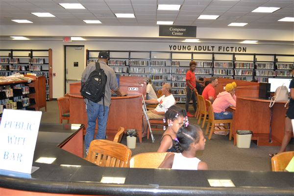 Arlington Public Library - Southeast Branch (5/1/2023 - Credits: Owner)