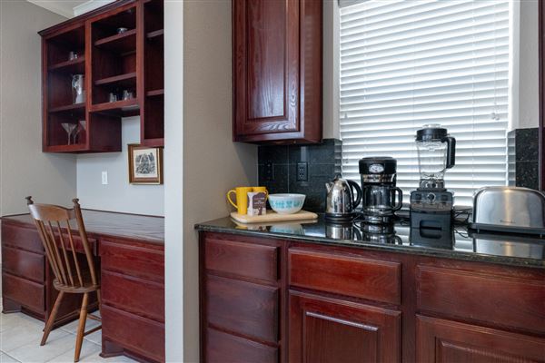 Evergreen Townhome (9/1/2023 - Credits: Red One Management)