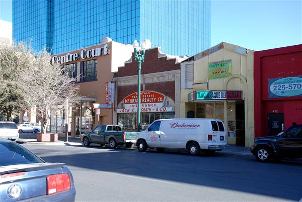 El Paso Downtown - San Antonio Avenue (2/25/2011)