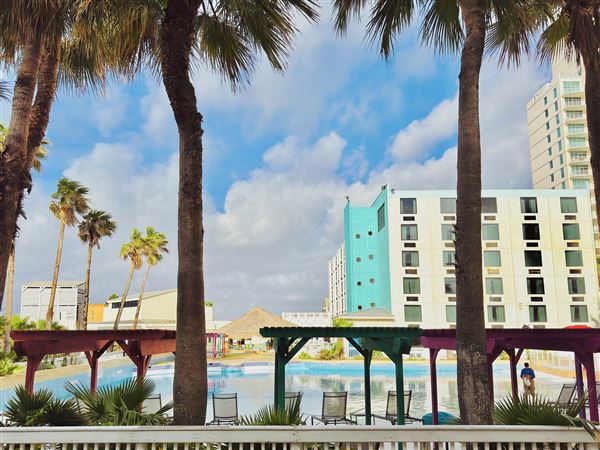 Holiday Inn Resort, South Padre Island (8/7/2024 - Credits: Frank X. Salinas)