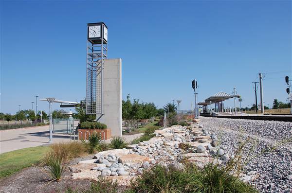 Capitol MetroRail - Leander Station (6/16/2011)