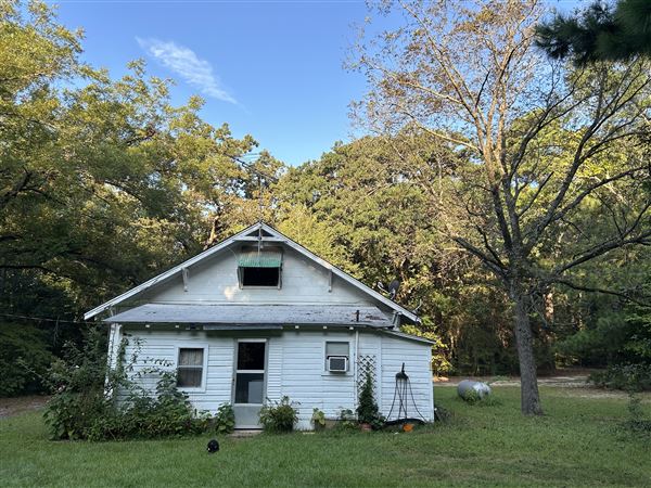 Flournoy Farm (9/24/2024 - Credits: submitted by: Sue Wisdom)
