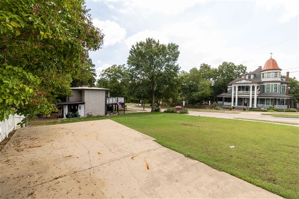Historic Downtown McKinney 1895 Carriage House (9/1/2024 - Credits: Red One Management)