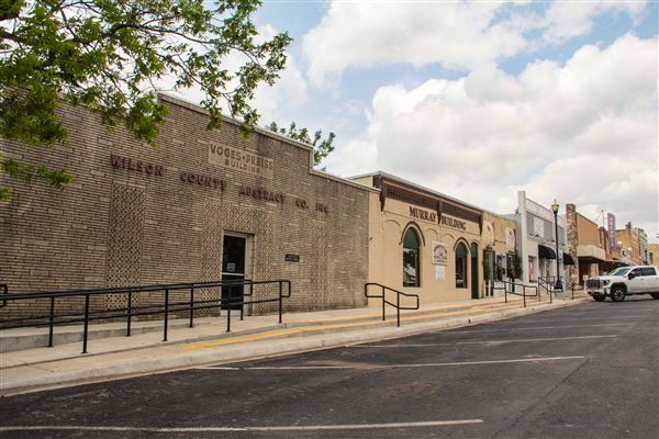Floresville (4/22/2025 - Credits: Erik McCowan)