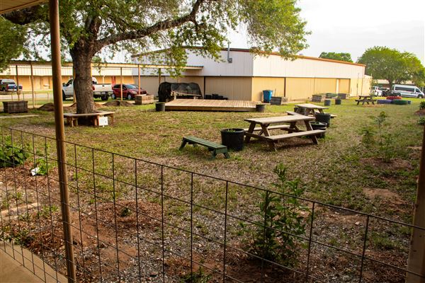 Floresville (4/22/2025 - Credits: Erik McCowan)