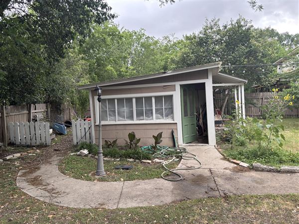 Maple St. House (5/26/2025 - Credits: submitted by: Emily  Bacom)
