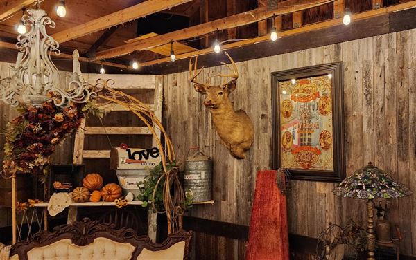 Woodys Banquet Barn (9/15/2025 - Credits: Tammi Woods)