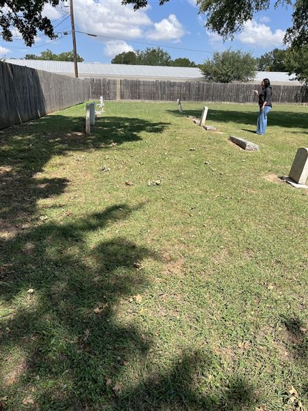 Mount Olive Historic Cemetery (9/25/2025 - Credits: Ashley Thomas)
