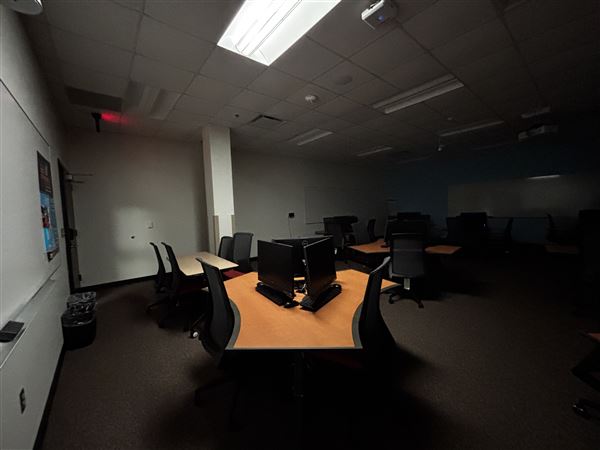 Dallas College - Cedar Valley Campus - Learning Commons (10/5/2026 - Credits: Austin Flores)