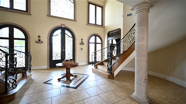 La Mansion Venue (3/7/2023 - Credits: Houston Film Commission)