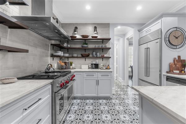 Worthington Condo