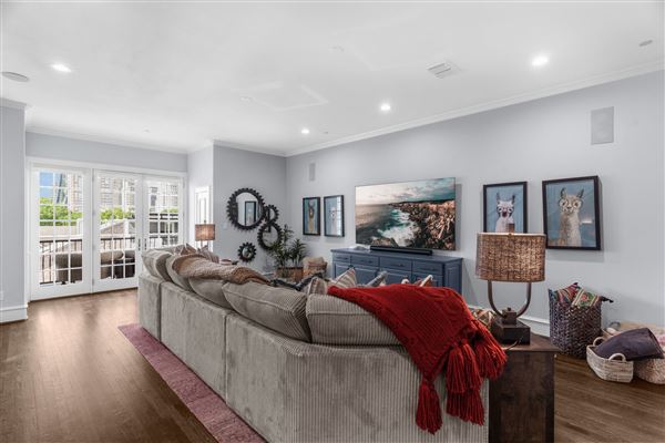 Worthington Condo