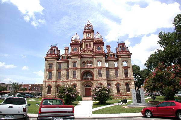 Caldwell County Courthouse (7/25/2005)