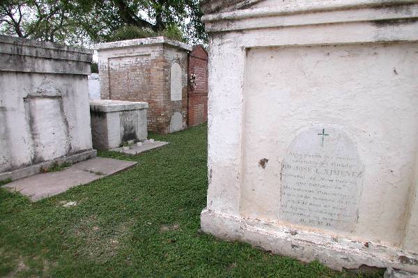 Brownsville City Cemetery (3/4/2004)