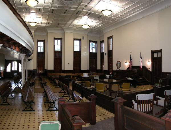 Caldwell County Courthouse (8/28/2003)