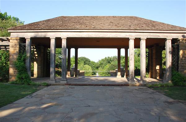 Fort Worth Botanic Garden - Rose Garden (5/16/2012)