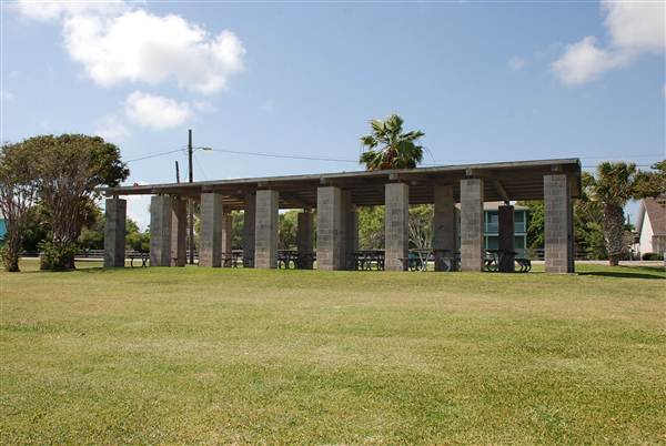 Palacios Seawall (5/30/2012)